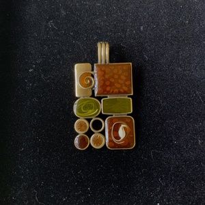 Retired Premier Design "Gallery" Pendant